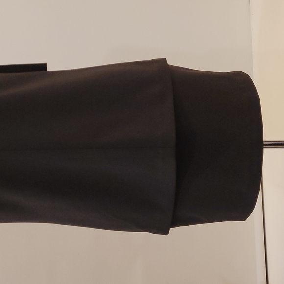 NEW Black mid length dress with exposed zipper - Picture 4 of 6